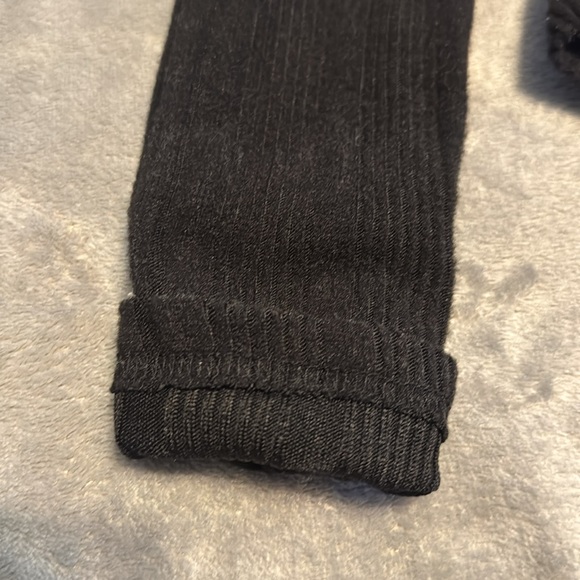 Turtle neck - Picture 2 of 4